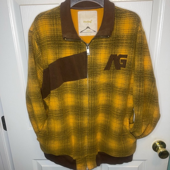 Analog Snowboarding Jacket - Picture 5 of 14